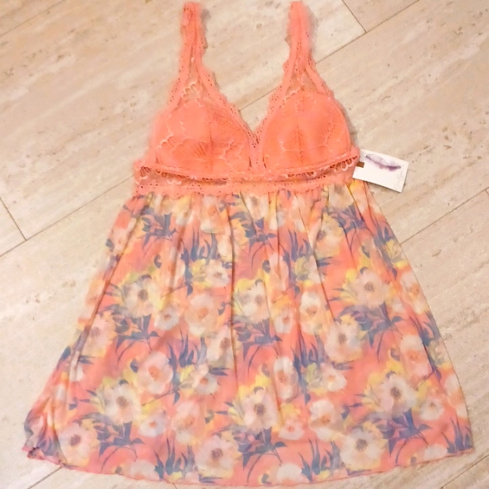 New Jessica Simpson Sheer Floral Nightie